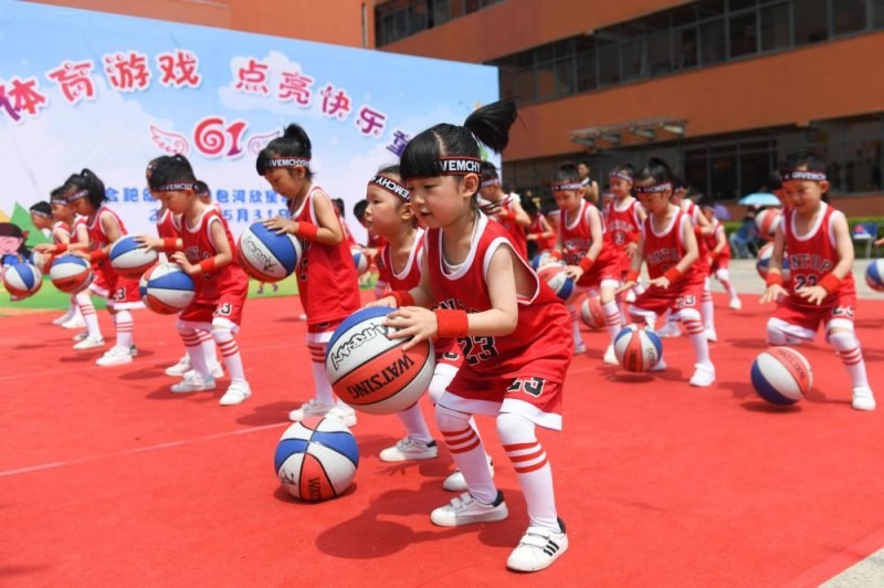 大谷翔平在对阵游骑兵时击出 493 英尺超远本垒打，创下该赛季最远纪录