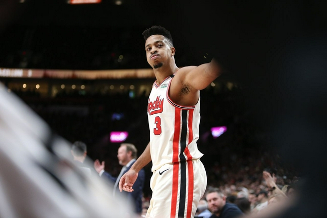 西亚卡姆场 西亚卡姆场